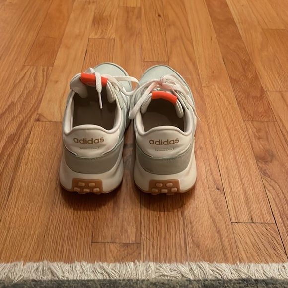 Adidas Run 70s Sneaker - Picture 4 of 5